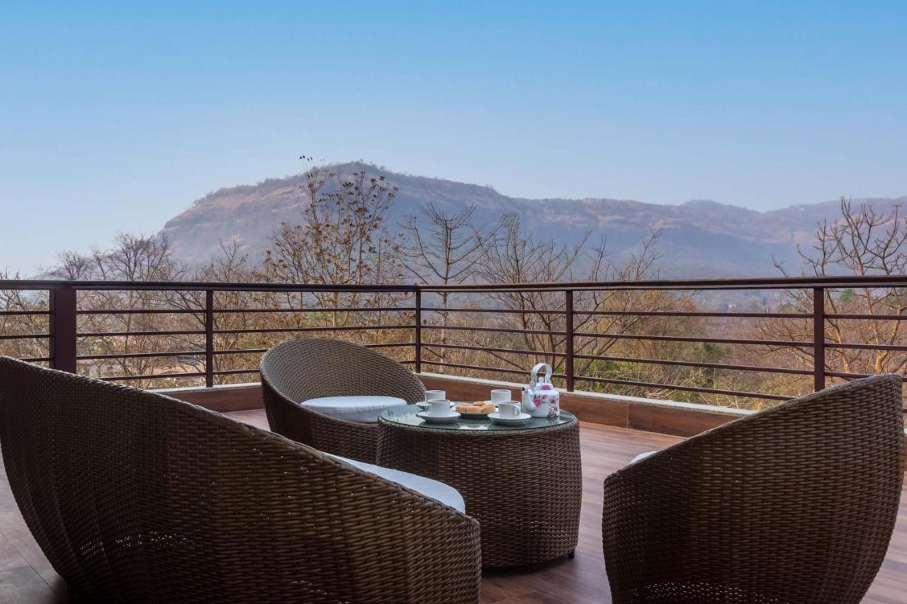 Eden Glade - Khopoli - Mountain-View Villa With Private Pool, Spacious Decks & Indoor Activities Exterior foto